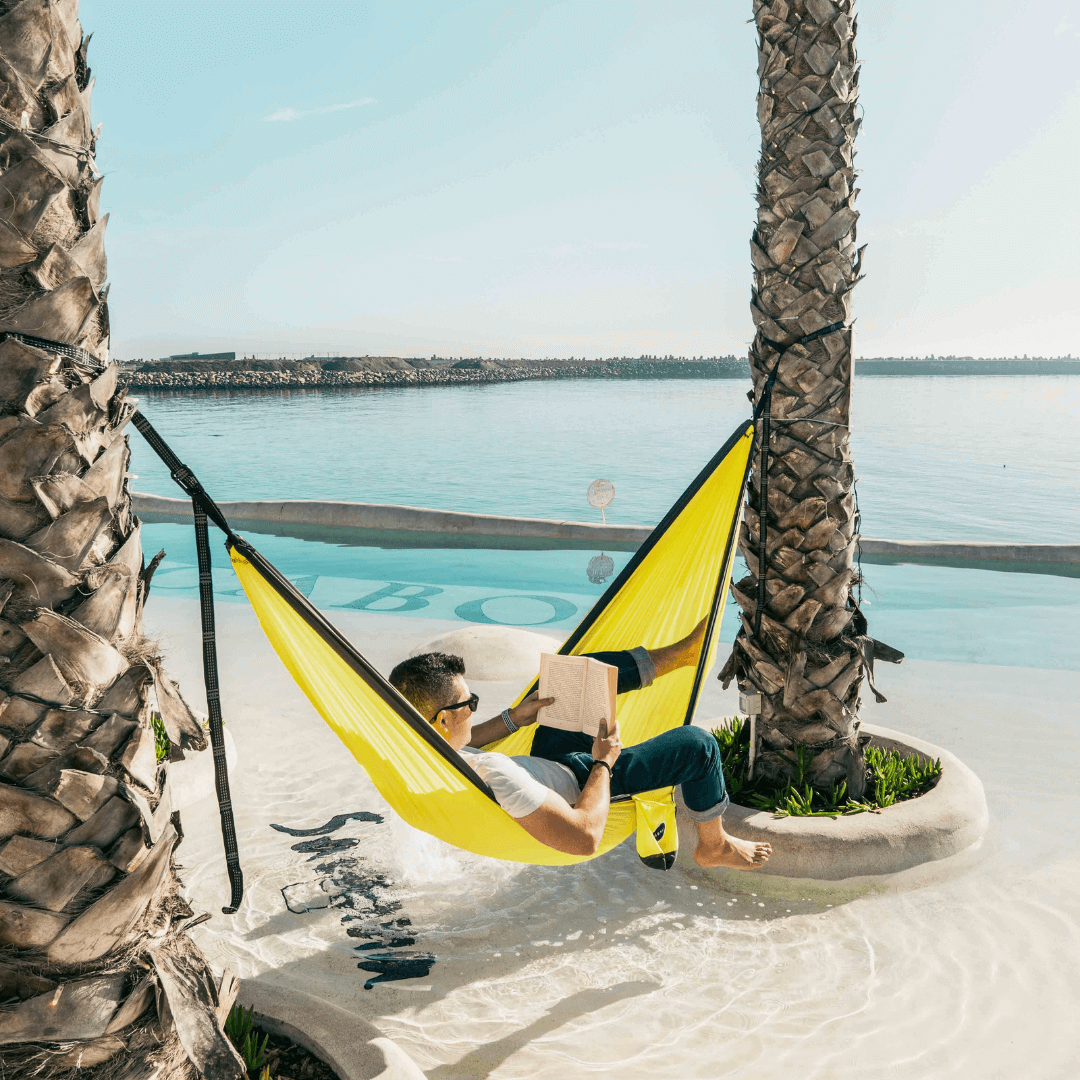 HAMI Hive - Recycled Hammock with straps