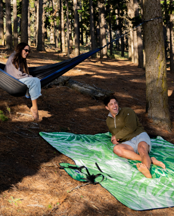 HAMI Wild Forest Picnic Blanket